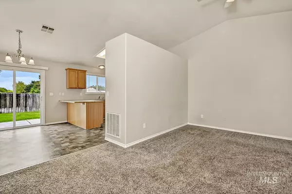 Boise, ID 83713,2279 N Fayette Place