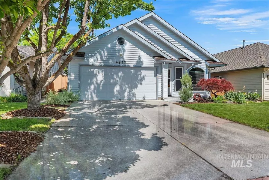 4877 N Lakes Edge Pl., Garden City, ID 83714
