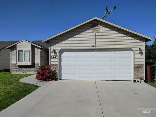 2421 Red Robin Way, Caldwell, ID 83605