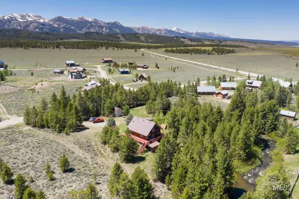 205 Smiley Creek Road, Sawtooth City, ID 83340