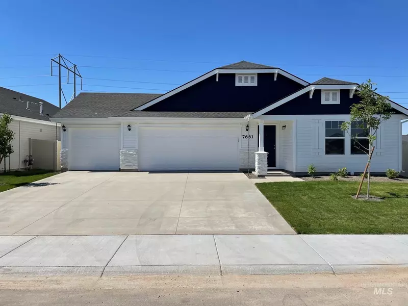 7661 E Iroquois St., Nampa, ID 83687