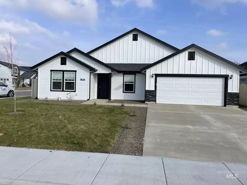 7626 E Iroquois St., Nampa, ID 83687