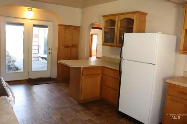 Cottonwood, WY 82522,708 King Street