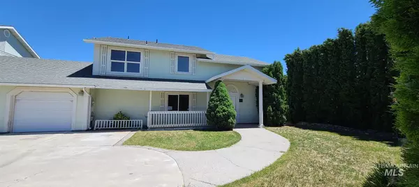 415 Parish Ct, Burley, ID 83318