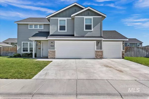 700 SW Huebert, Mountain Home, ID 83647