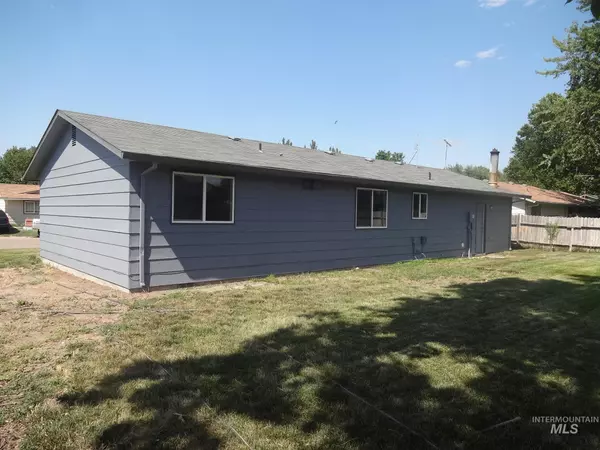 Homedale, ID 83628,407 W Colorado