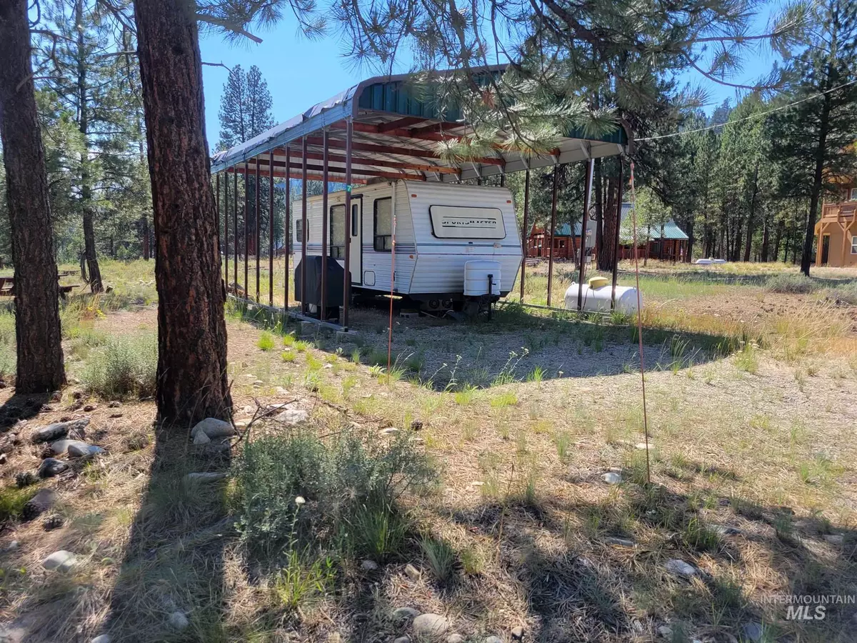 Lowman, ID 83637,7 Park Way