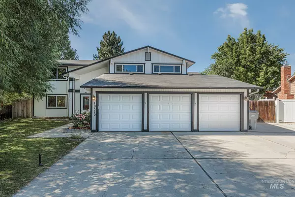 10530 W Treeline St, Boise, ID 83704-1967