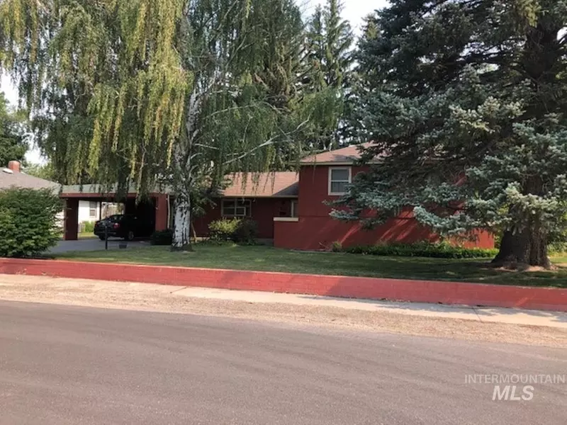 530 13th Street, Rupert, ID 83350-0000