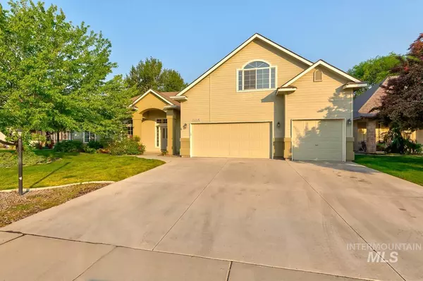 2095 N Aronmink Way, Meridian, ID 83646-4155