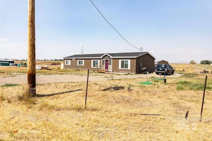 224 East 520 North, Shoshone, ID 83352