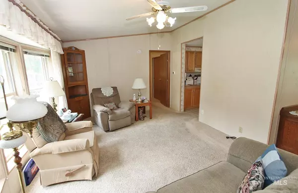 New Plymouth, ID 83655,217 S West Boulevard