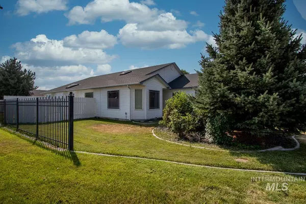 Caldwell, ID 83605,424 Pietra Way