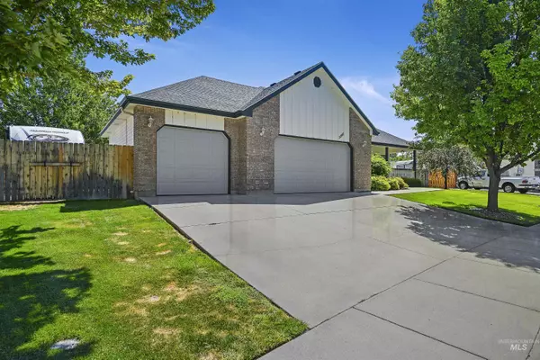 Meridian, ID 83646,2548 N Monaco Way