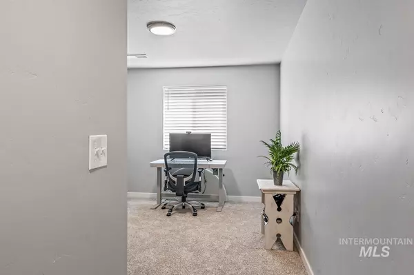 Meridian, ID 83646,997 E Tallinn Street