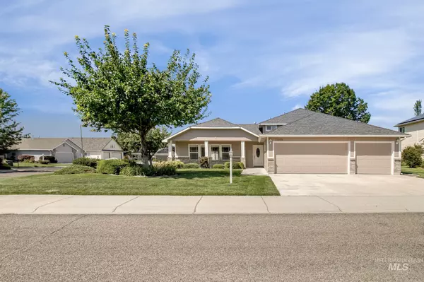 2449 N Tangent Ave, Meridian, ID 83646