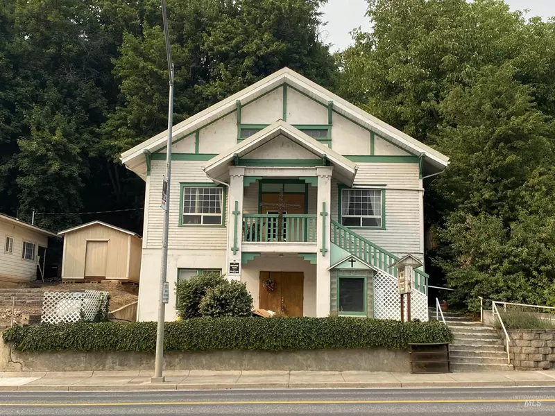 810 E Main, Kendrick, ID 83537