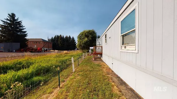 Uniontown, WA 99179,200 E Woodworth #7