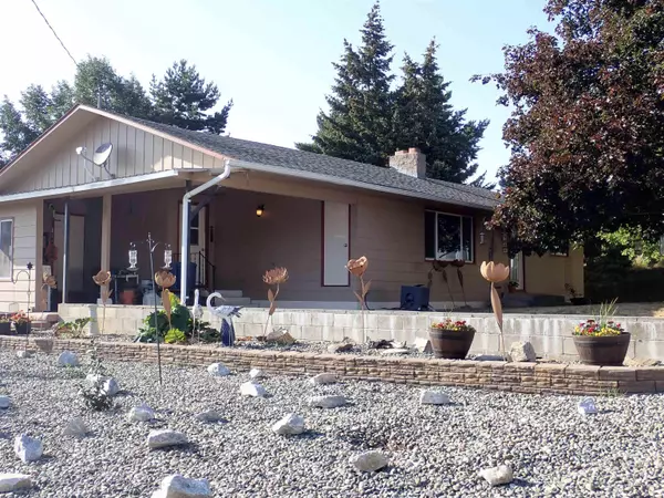 443 N Fir St, Genesee, ID 83832