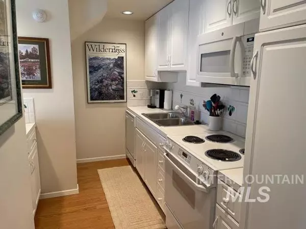 Sun Valley, ID 83353,1207 Villager Condo Drive