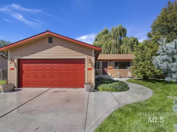 5895 N Ensign Ave, Garden City, ID 83714