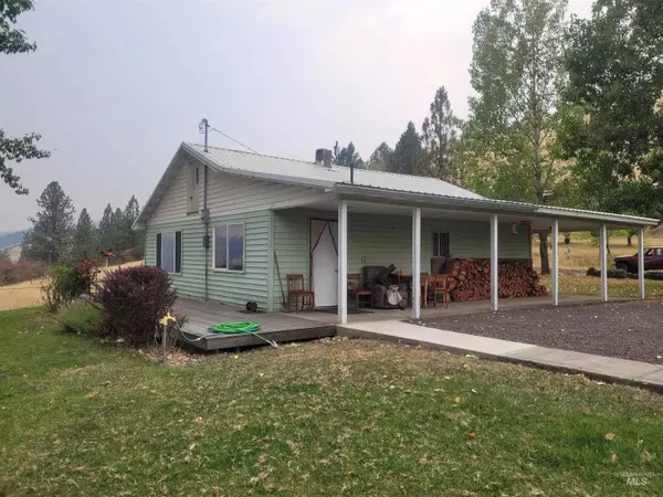 1142 Winona Grade, Kooskia, ID 83539