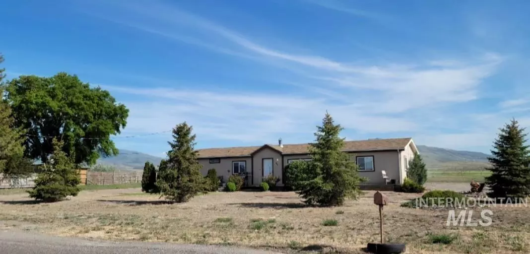 620 E Main, Oakley, ID 83346