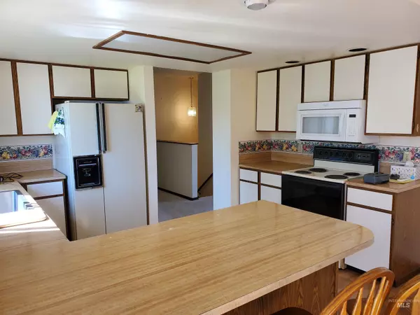 Challis, ID 83226,1010 S. 11th St.