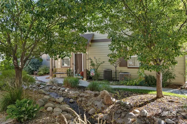 Eagle, ID 83616,1254 E Winding Creek Dr