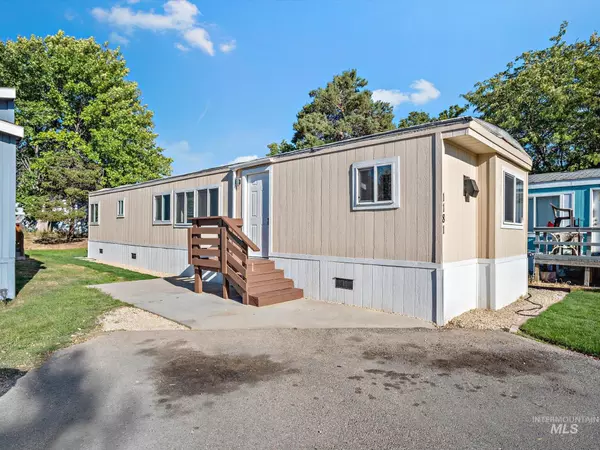 Boise, ID 83704,1181 Fox Ln