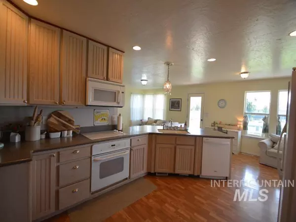 Carey, ID 83320,120 Scott Rd