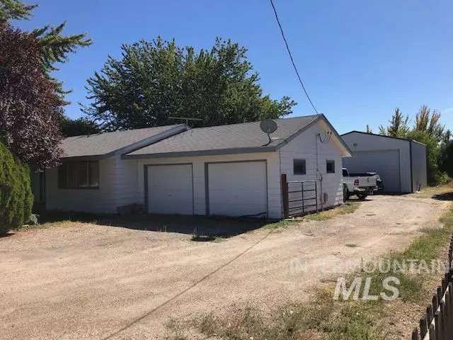 1525 W 4th St., Kuna, ID 83634