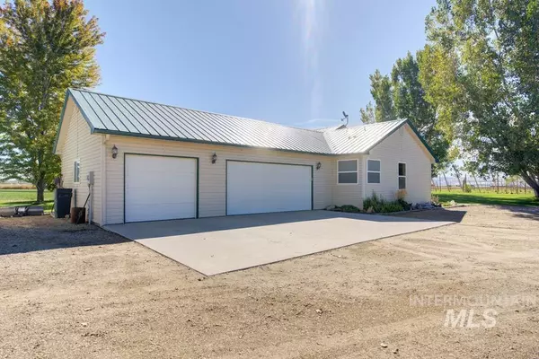 Parma, ID 83660,23572 Roswell Rd