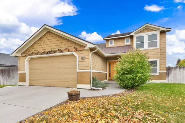 1477 NE Cinder Loop, Mountain Home, ID 83647