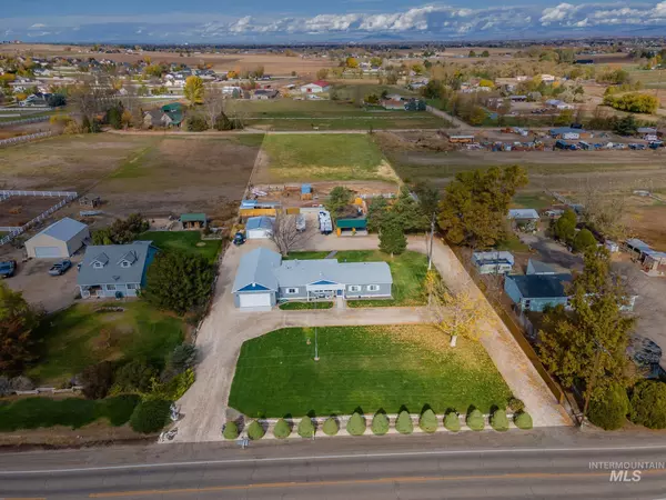 7120 Bennett Rd, Nampa, ID 83686-9464