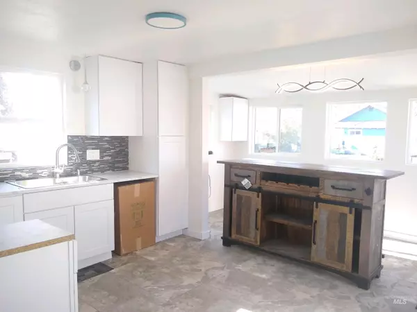 Gooding, ID 83330,601 Oregon Street