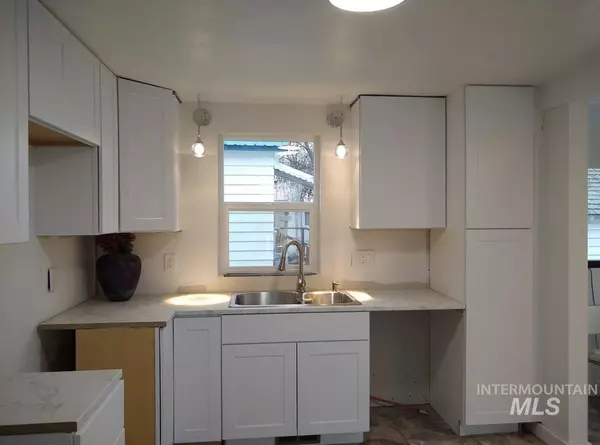 Gooding, ID 83330,601 Oregon Street