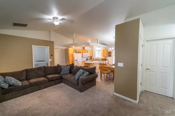 Nampa, ID 83686,2515 Stonehedge