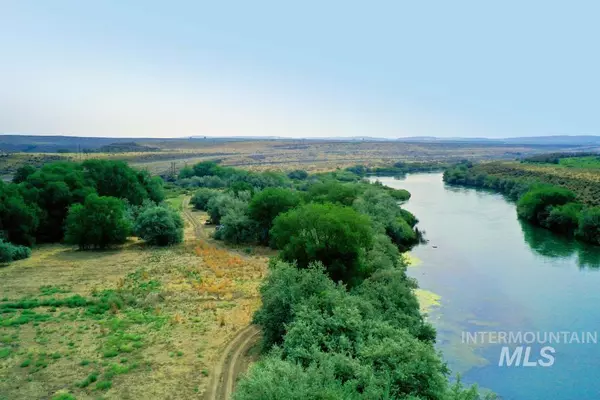 King Hill, ID 83633,3966 N Fricke Ln