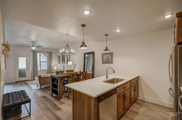 Mccall, ID 83638,209 Broken Pine Lane