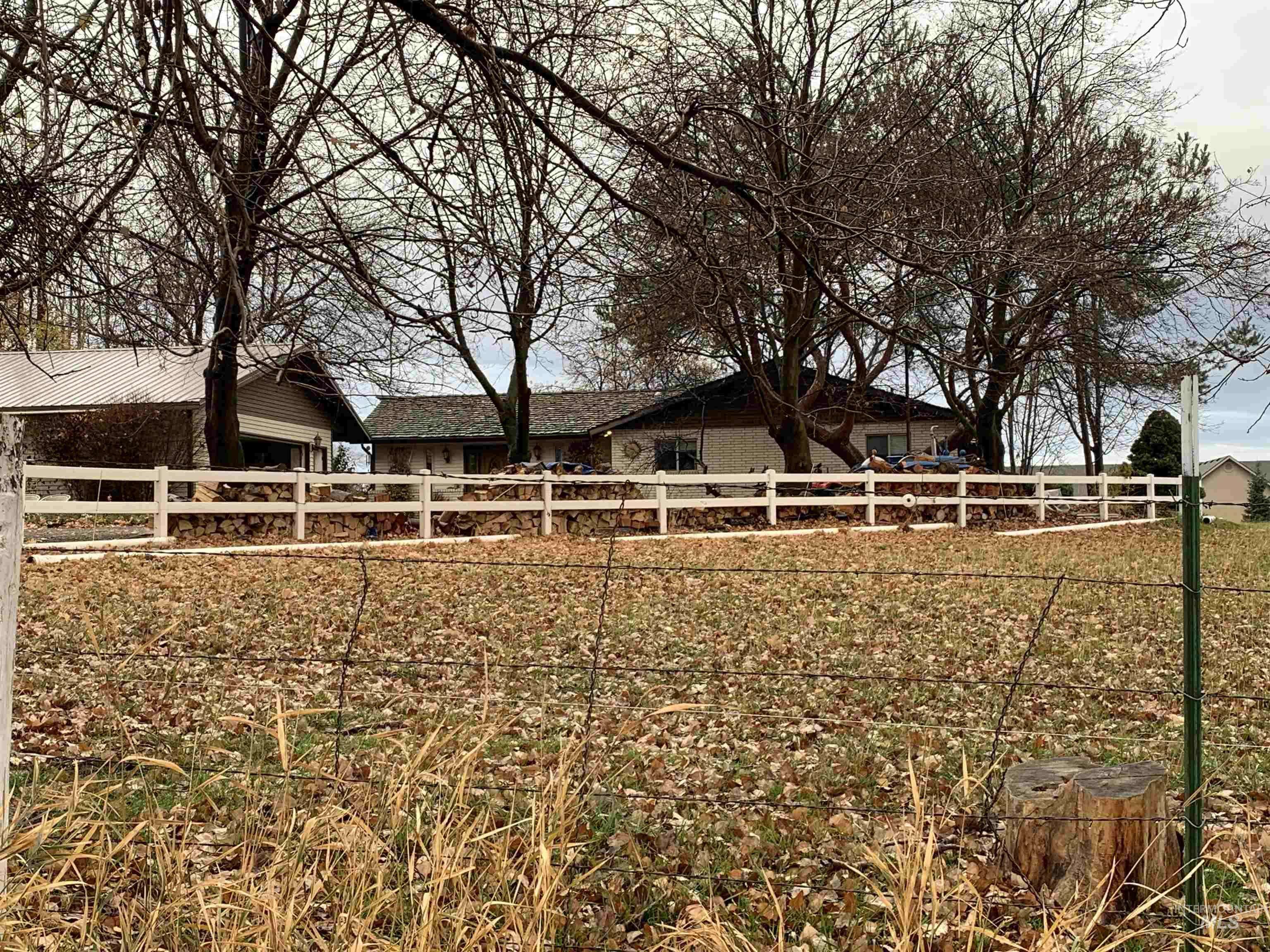 2911 S 1900 E, Wendell, ID 83355-3322