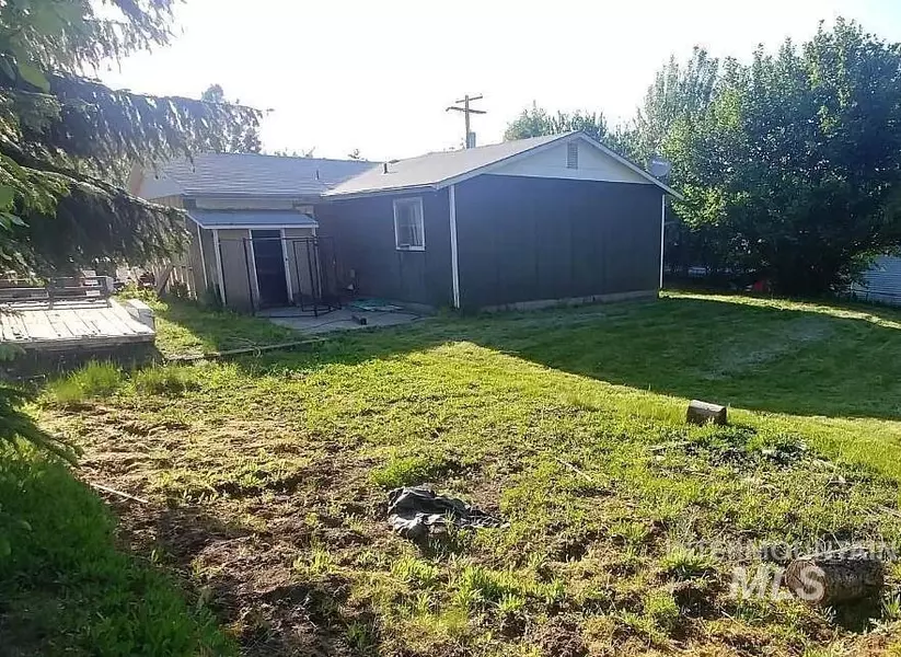 137 Pine Road, Kamiah, ID 83536