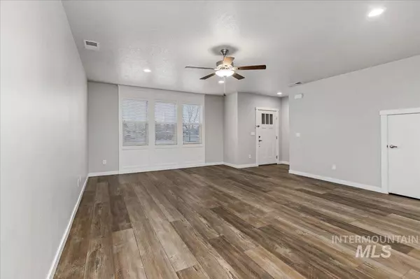 Garden City, ID 83714,10347 W Carlton Bay Dr