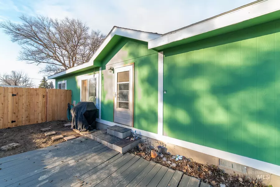 315 W Park Ave, New Plymouth, ID 83655