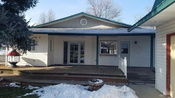 New Plymouth, ID 83655,505 S Plymouth Avenue