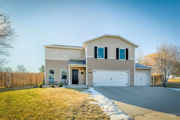 16046 N Pelican Butte Dr, Nampa, ID 83651