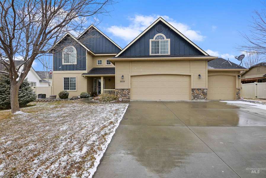 2055 N Maroon Ave, Kuna, ID 83634