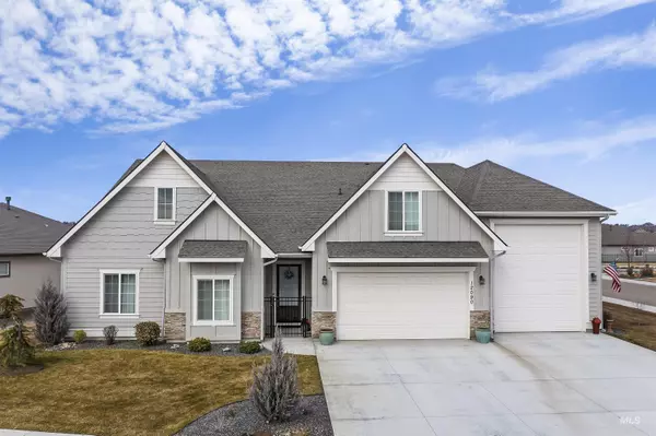 12090 W Hiddenlake St, Star, ID 83669-6088