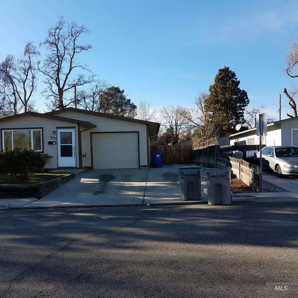 Boise, ID 83705,1632 S Merrill