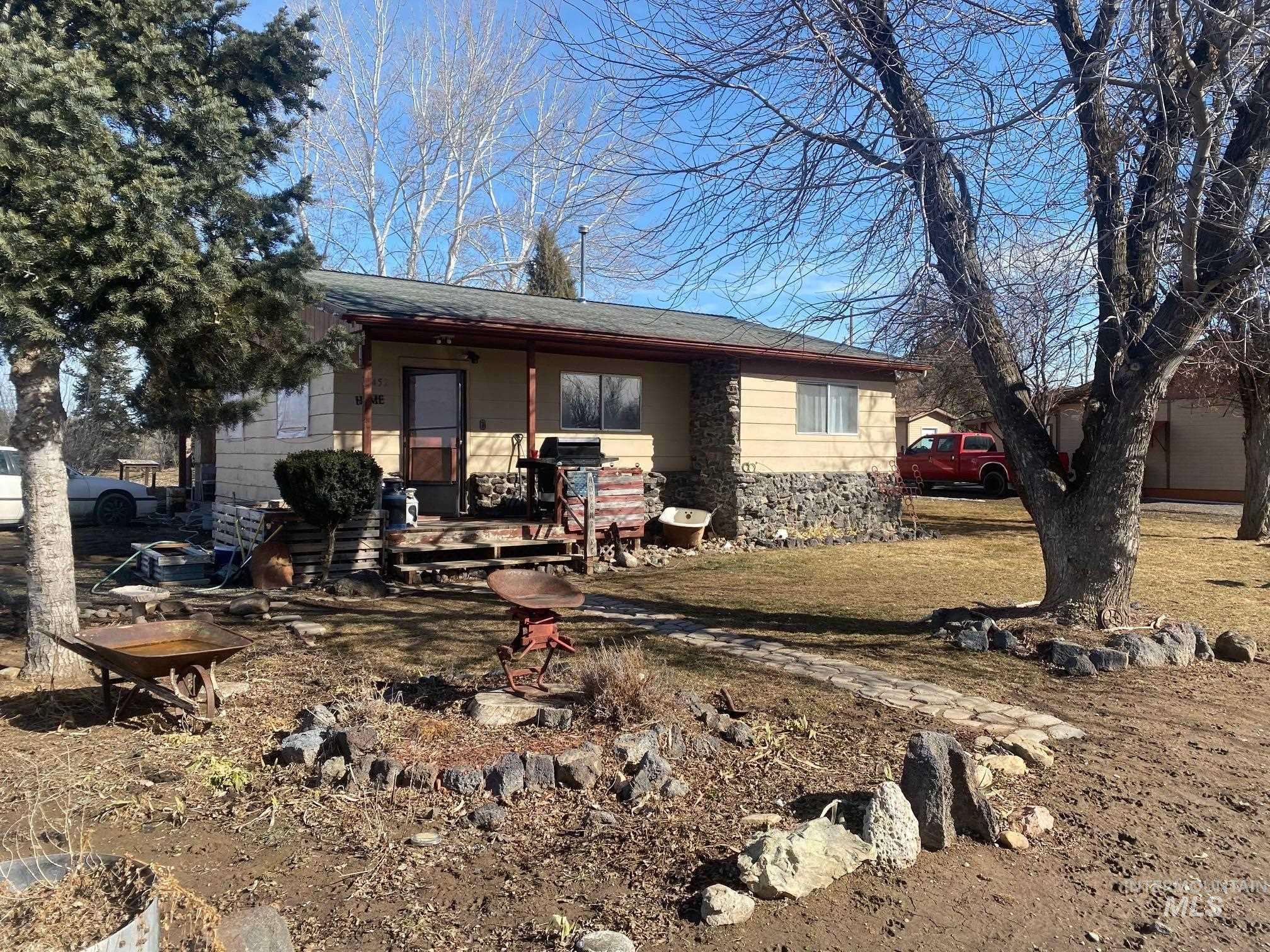 452 Illinois Street, Bliss, ID 83314
